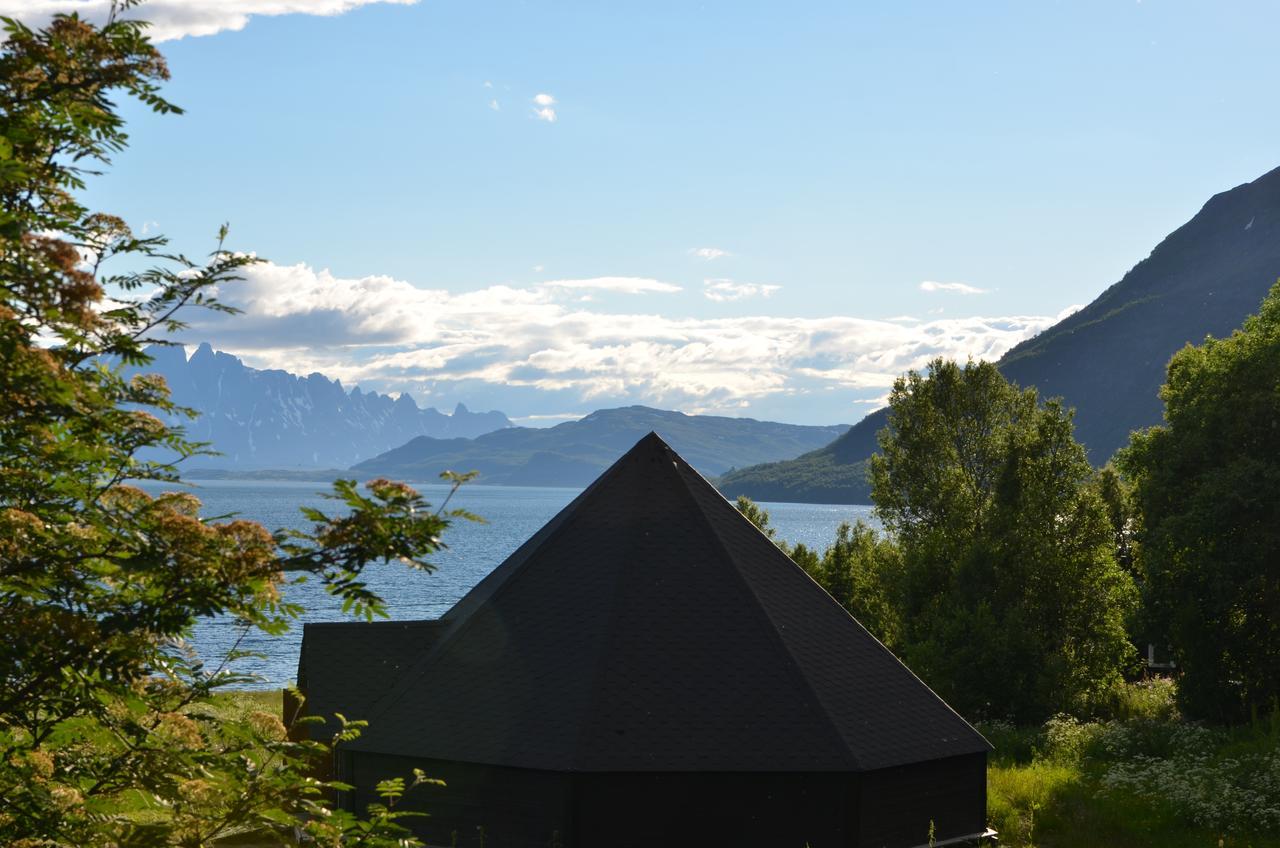 Burfjord Arctic Fjordcamp酒店 外观 照片